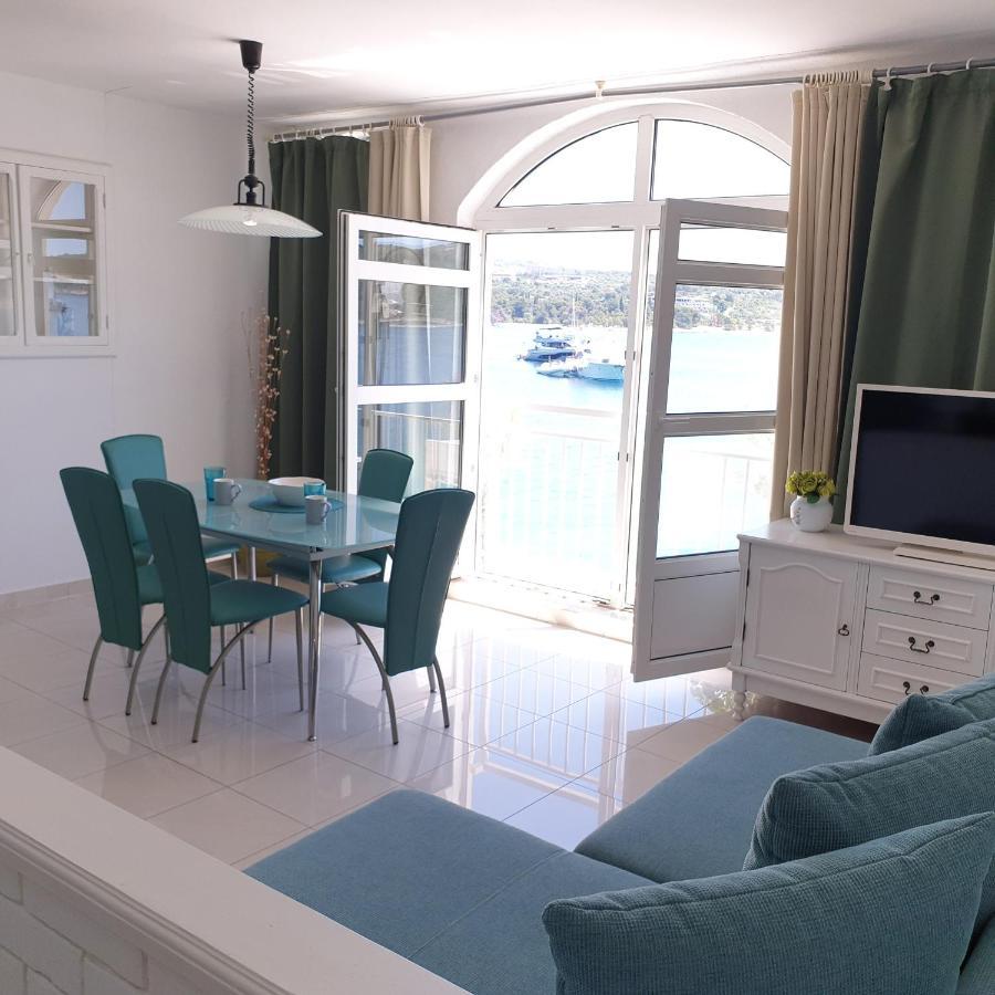 Aparthotel Marina Primošten Eksteriør billede